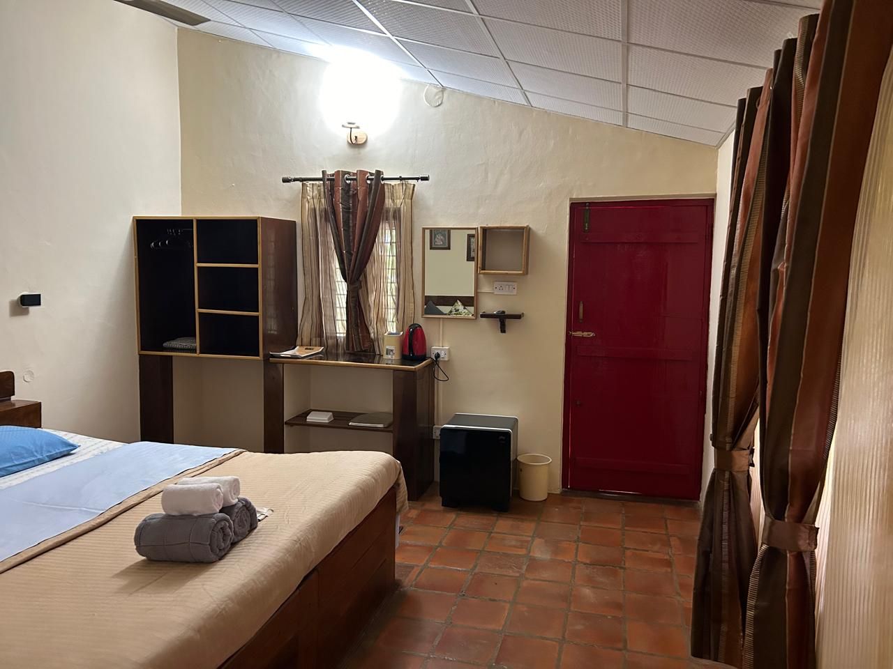  Georgia Sunshine Village CLASSIC DELUXE ROOM - DOUBLE OCCUPANCY 6