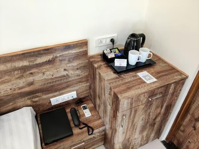 Pushp Vatika Resort & Lawns King Room 5