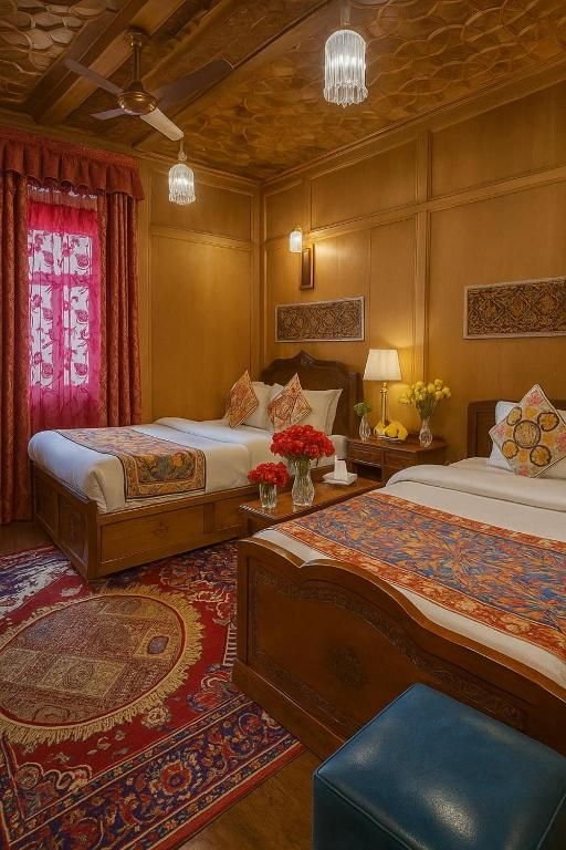 Lake Victoria Houseboat Deluxe Room 7