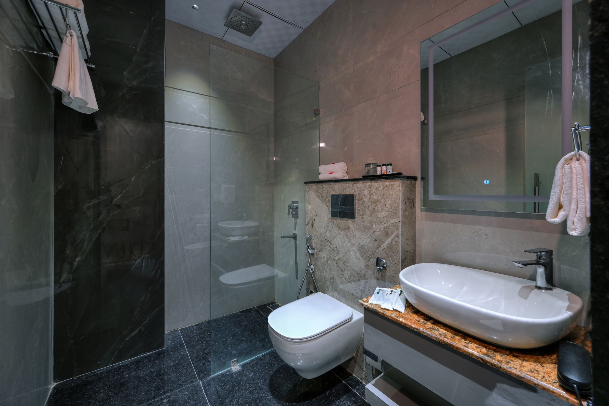 Hotel Sun Ring Deluxe Room 5