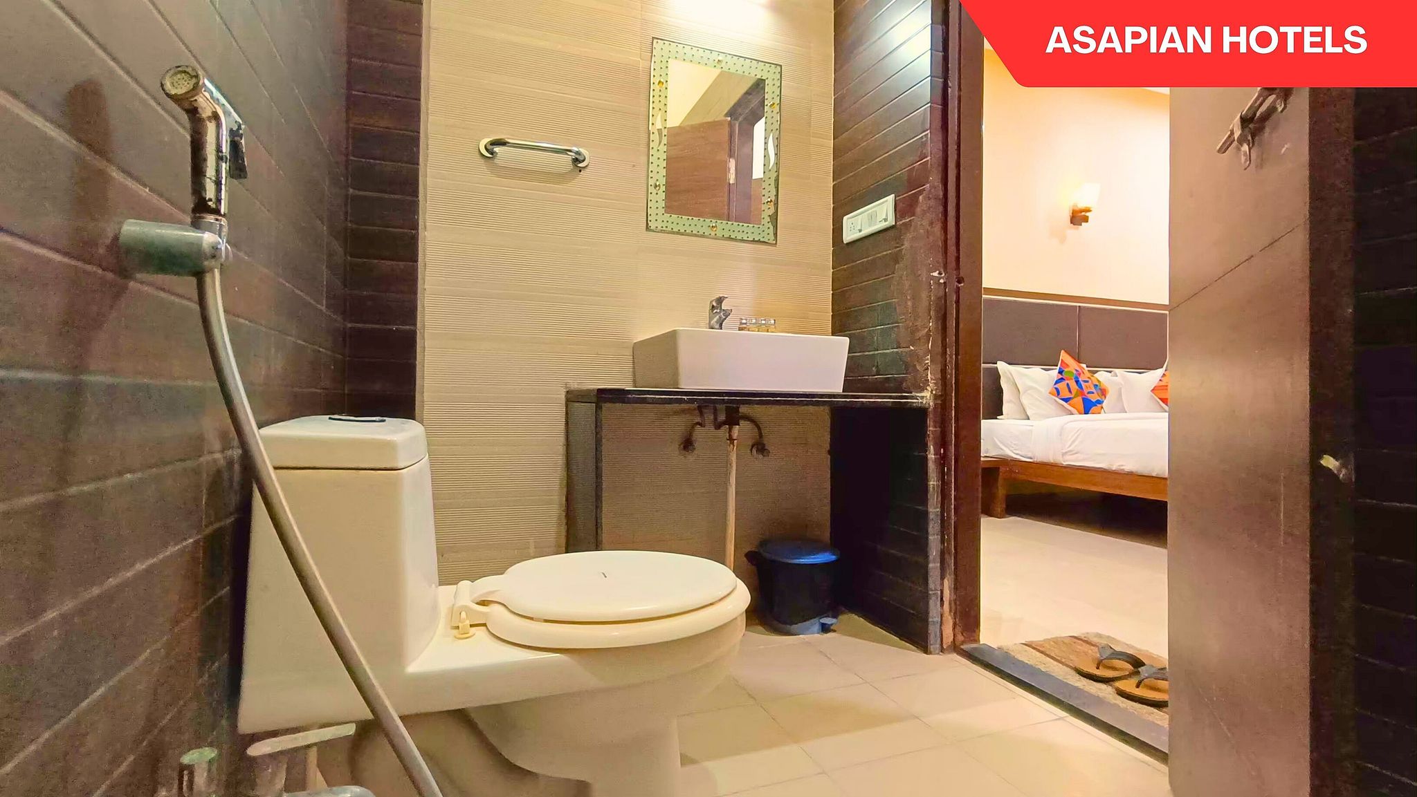 Maharana Palace by Asapin Hotels Deluxe Room 9