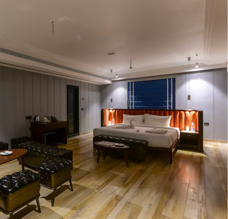 Junior Suite Room