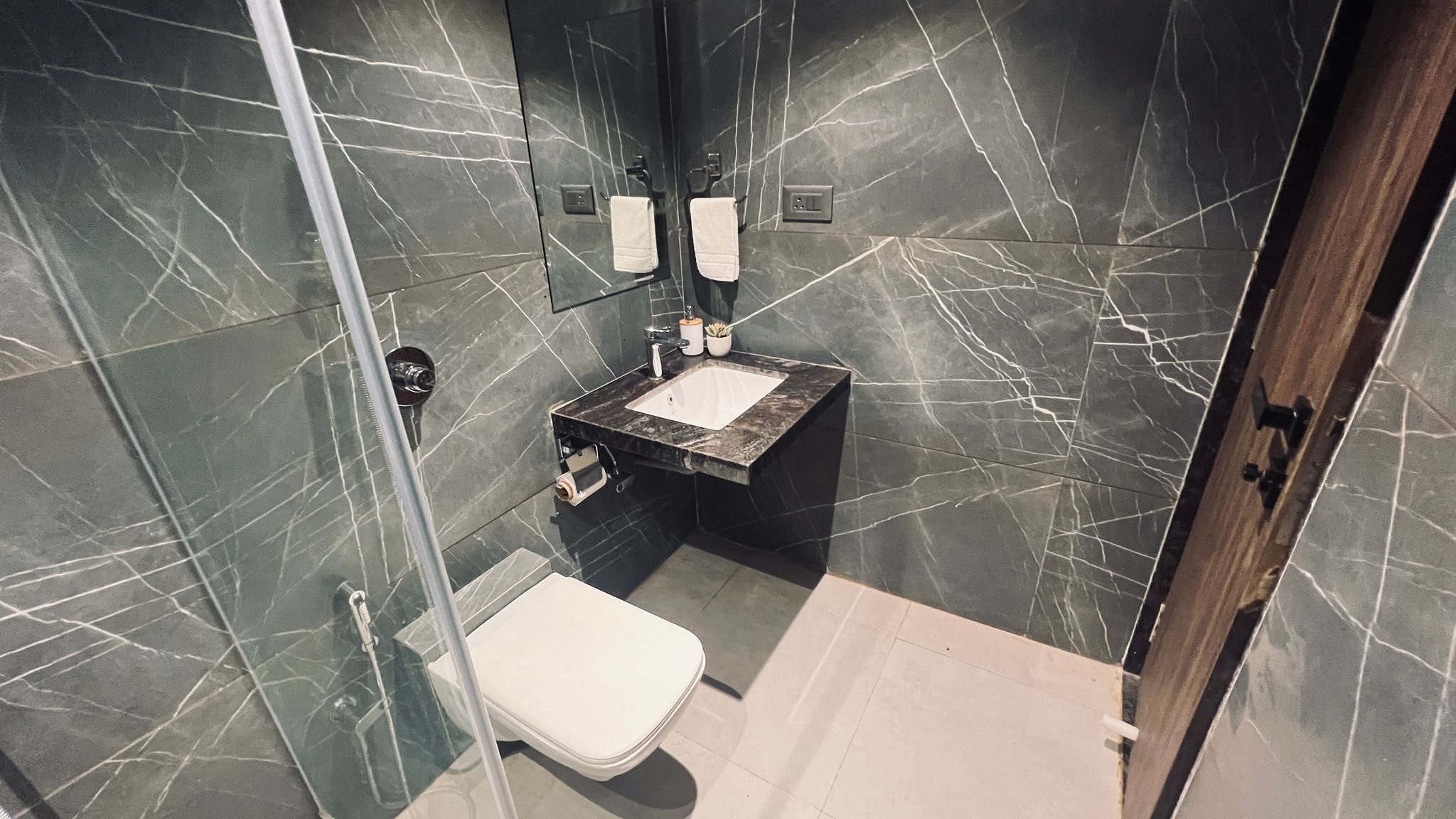 Jumbo Serene Classic Room 3