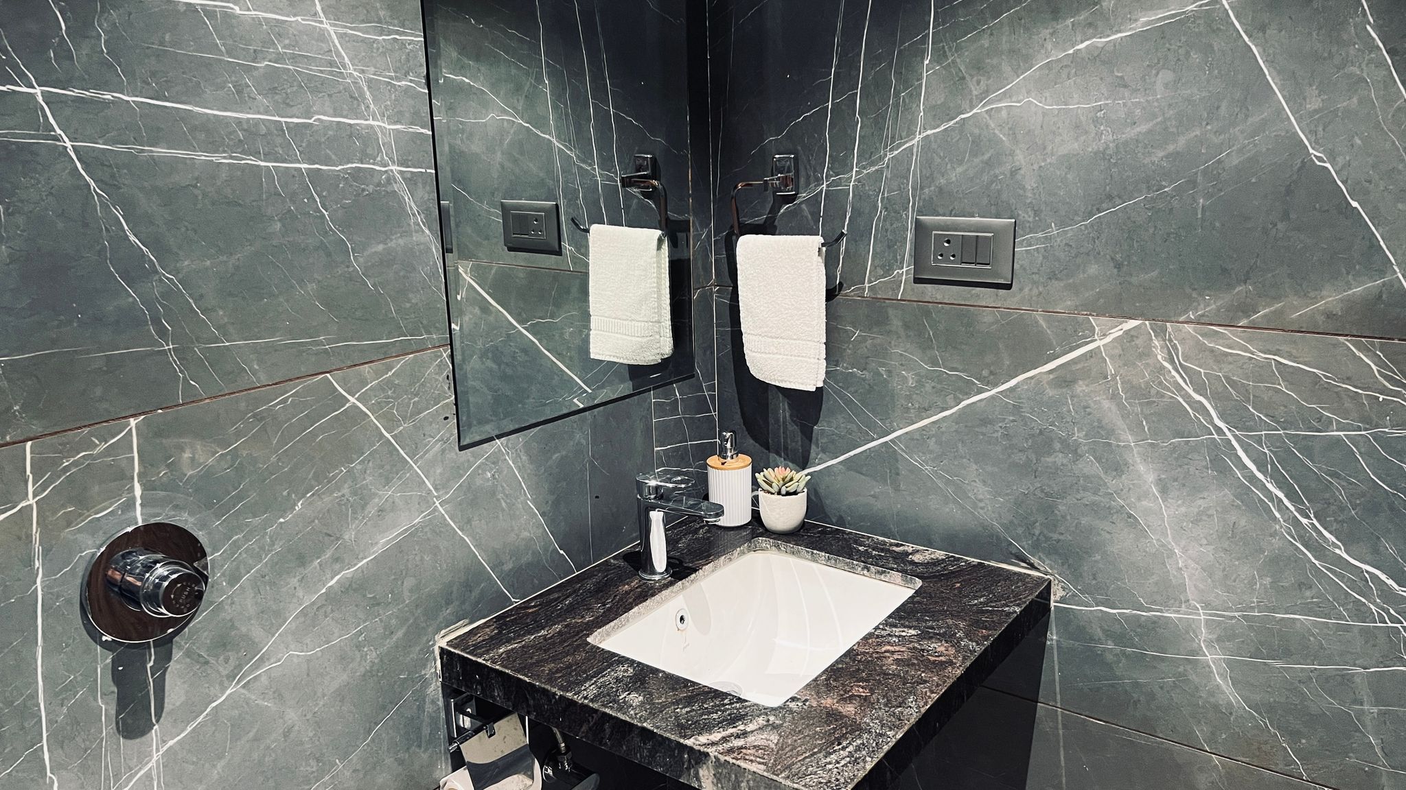 Jumbo Serene Classic Room 17