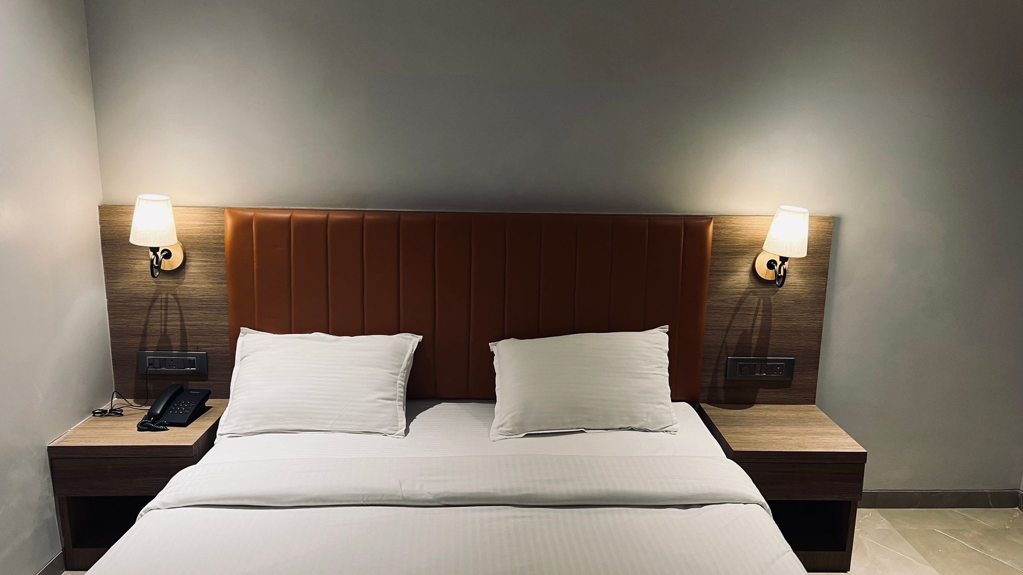 Jumbo Serene Classic Room 4