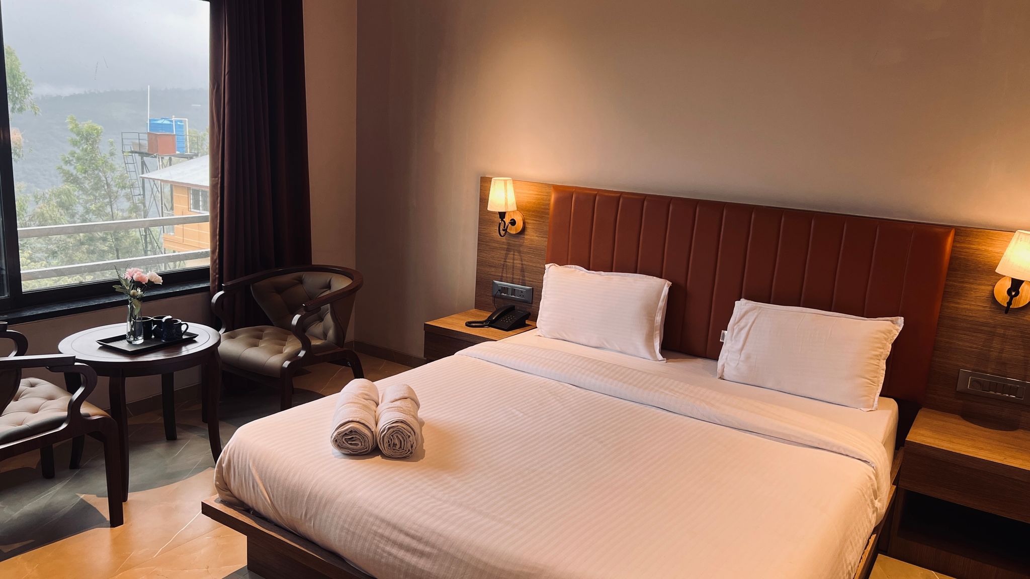 Valley Facing Executive Room