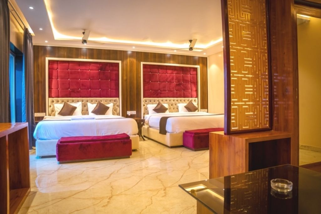 Gold Twin Room