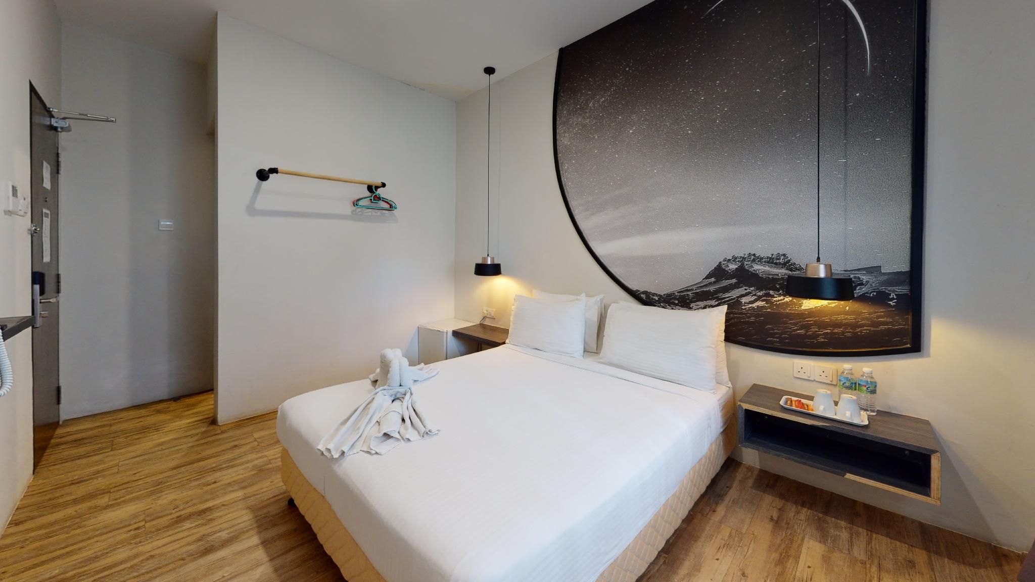 Premium Room Queen Bed