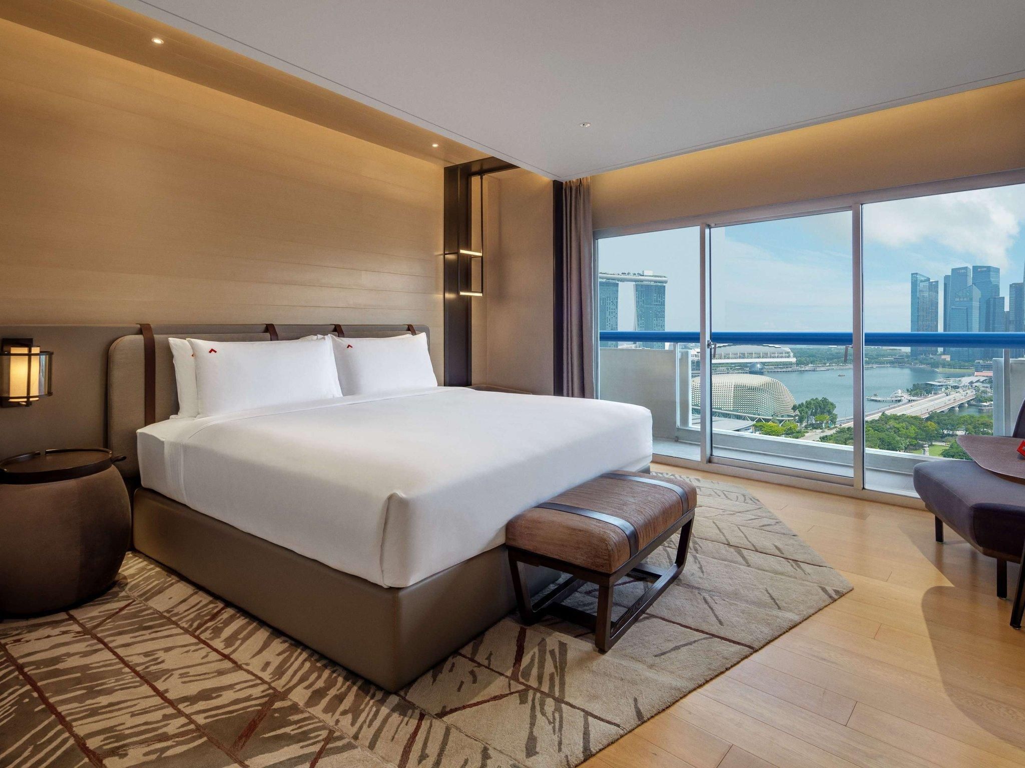 Premier Marina Bay, 1 King, Marina Bay View