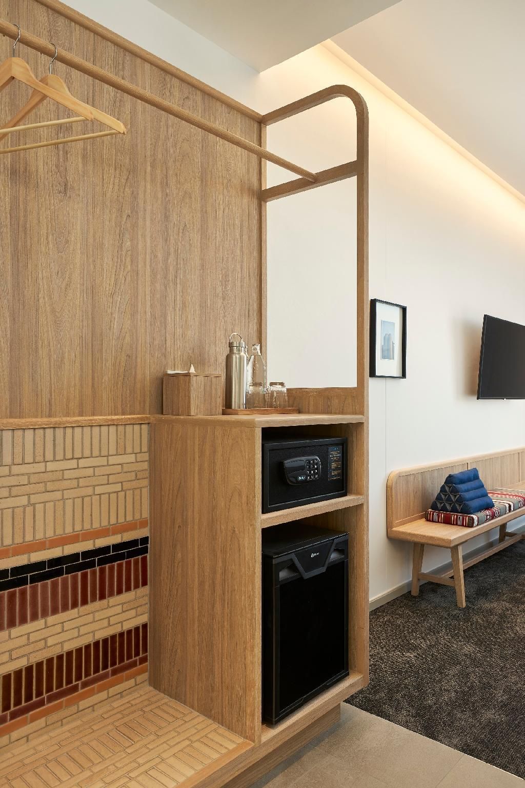 Roomy City View Twin Room