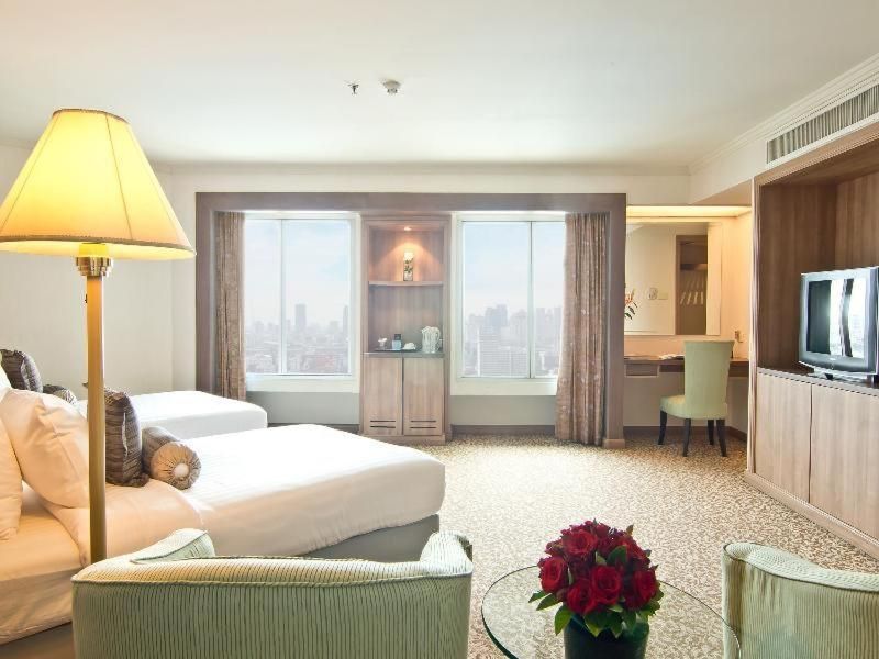 Room #2736534