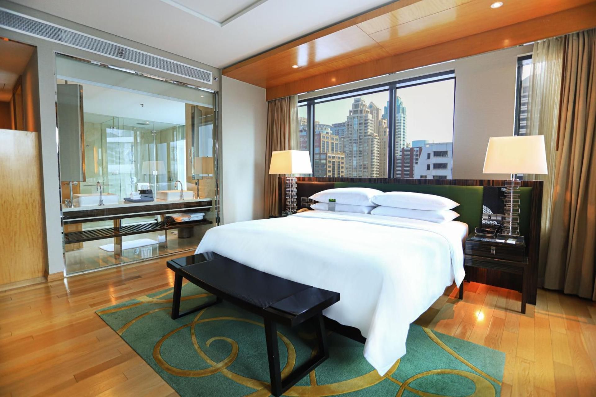 Club Lounge Access, 1 Bedroom Studio Suite, 1 King, Corner Room