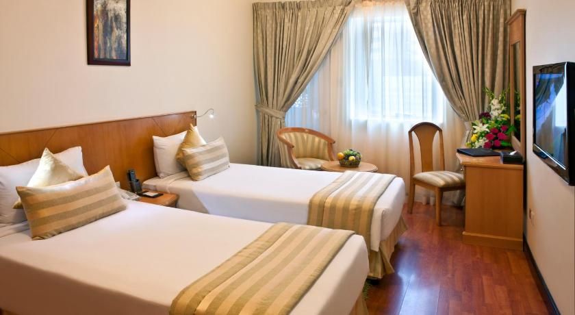 Landmark Plaza Hotel Standard Room