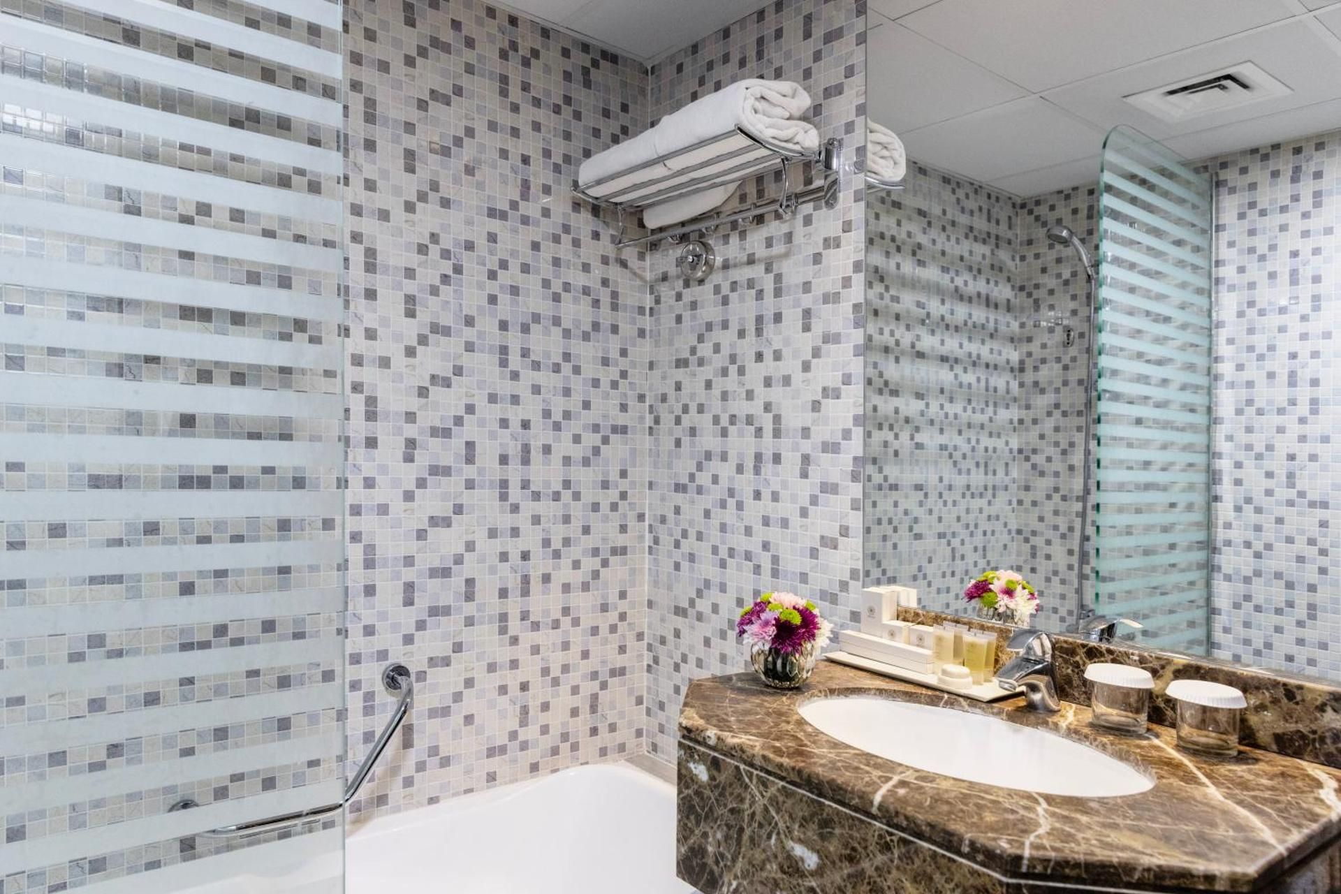 Dream City Hotel Apartments L.L.C. 