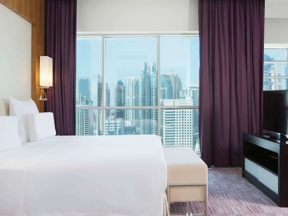 Deluxe Room, 1 King Bed