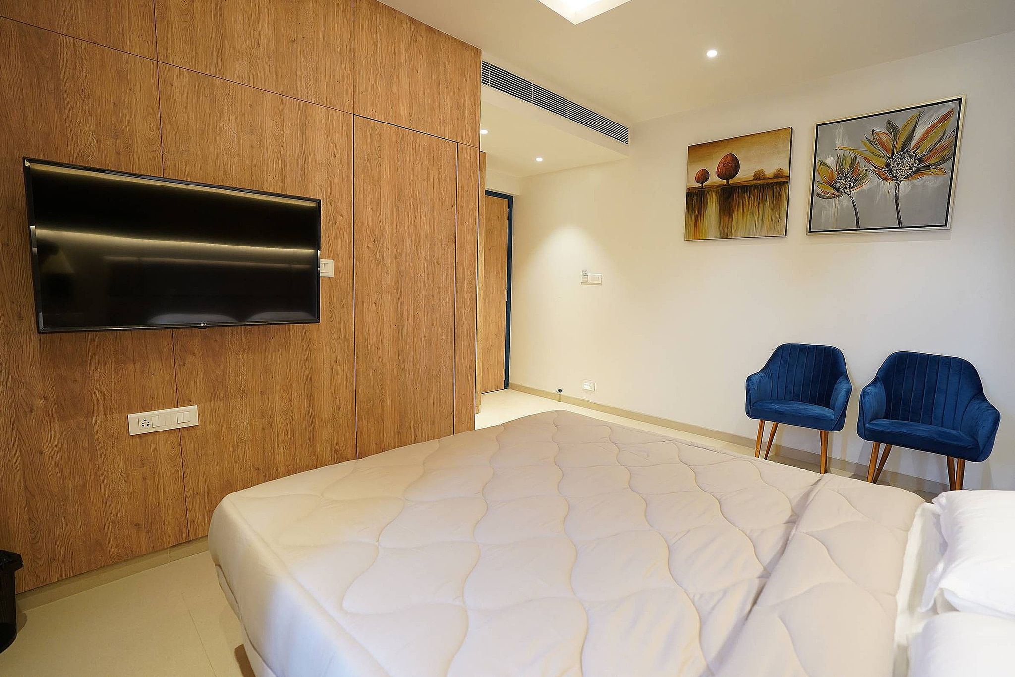 Farmhouse Residency Malad