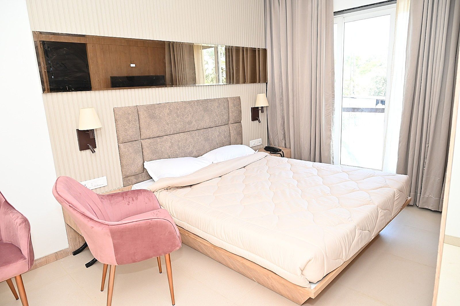 Farmhouse Residency Malad
