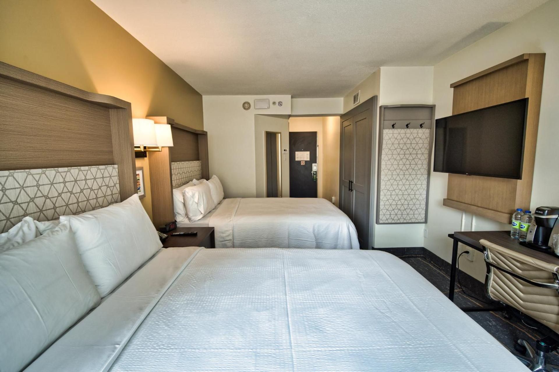 2 Double Beds Standard