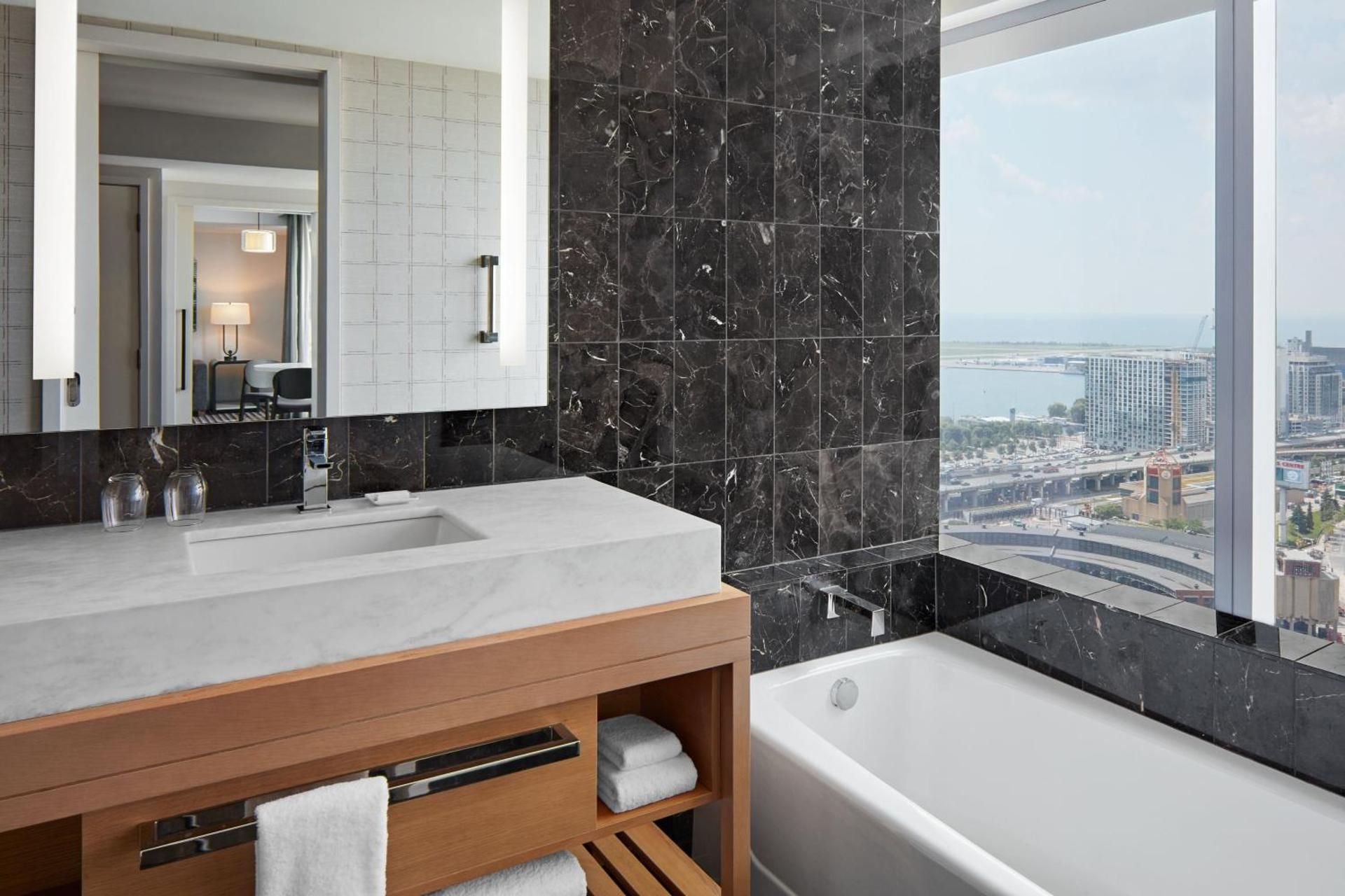 Extended Stay Suite, 1 Bedroom Executive Suite, 1 King