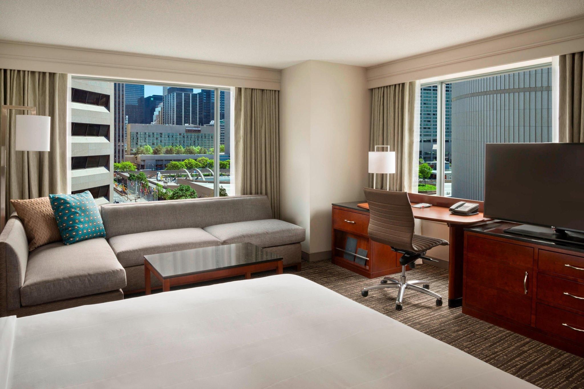 Guest room, 1 King, Sofa bed, Nathan Phillips view