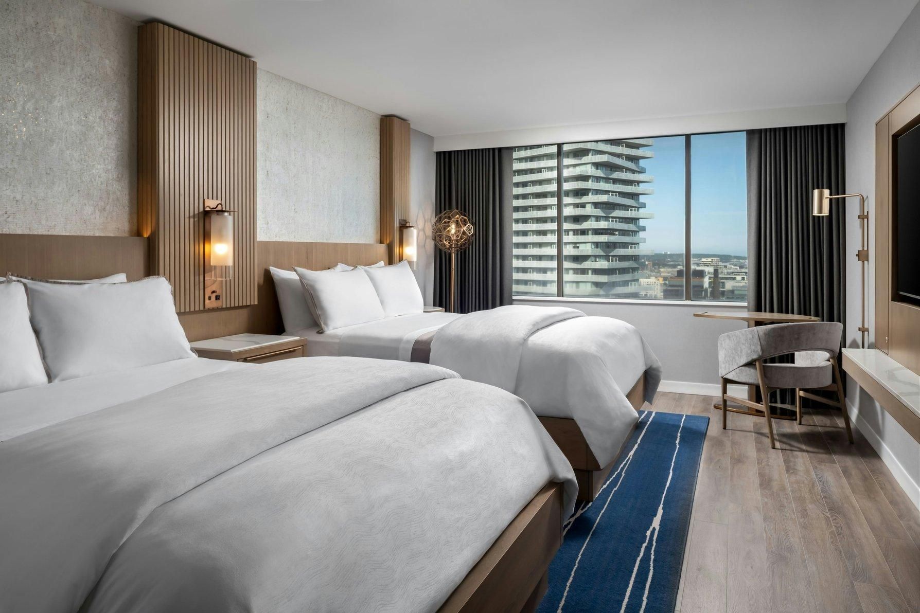 Premium 2 Queen, Guest room, 2 Queen, Lake view
