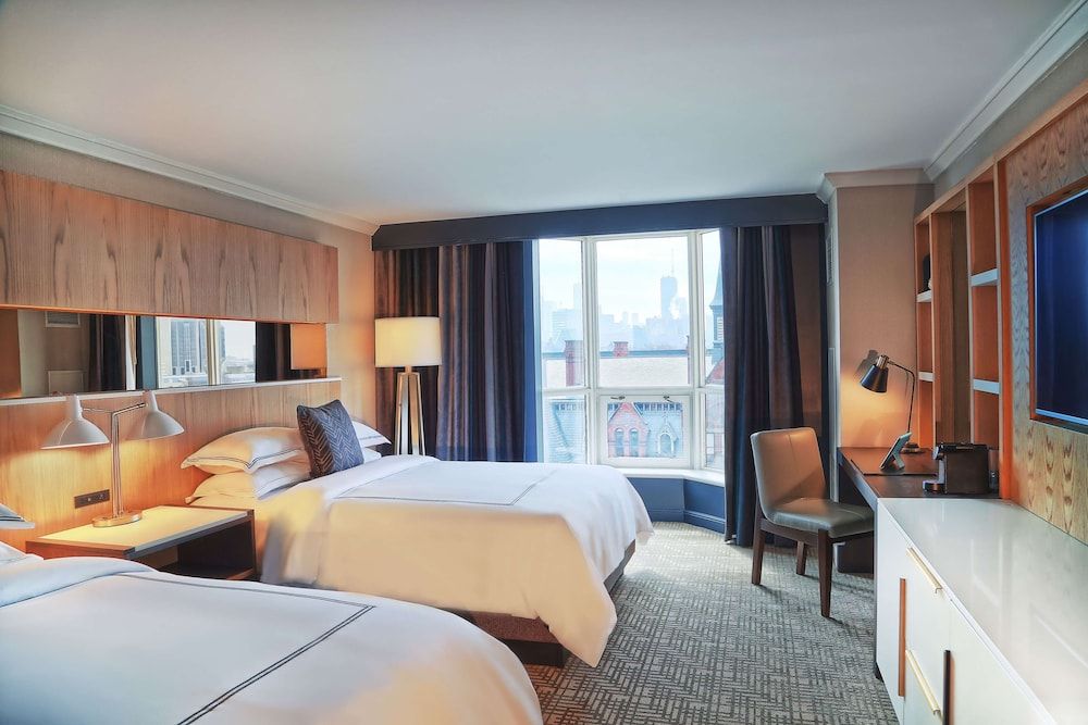 The Yorkville Royal Sonesta Hotel Toronto Deluxe Room, 2 Queen Beds (Deluxe Two Queens)