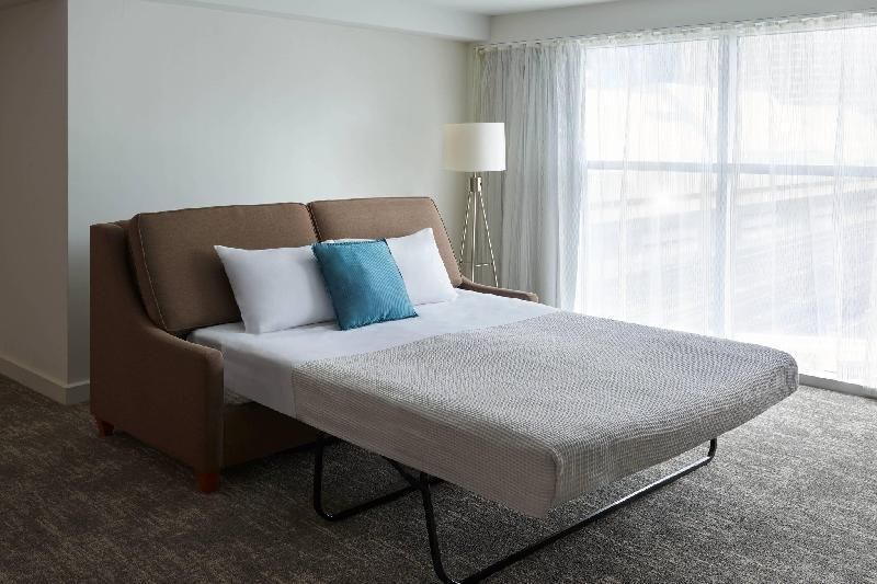 Guest room, 1 Queen, City view