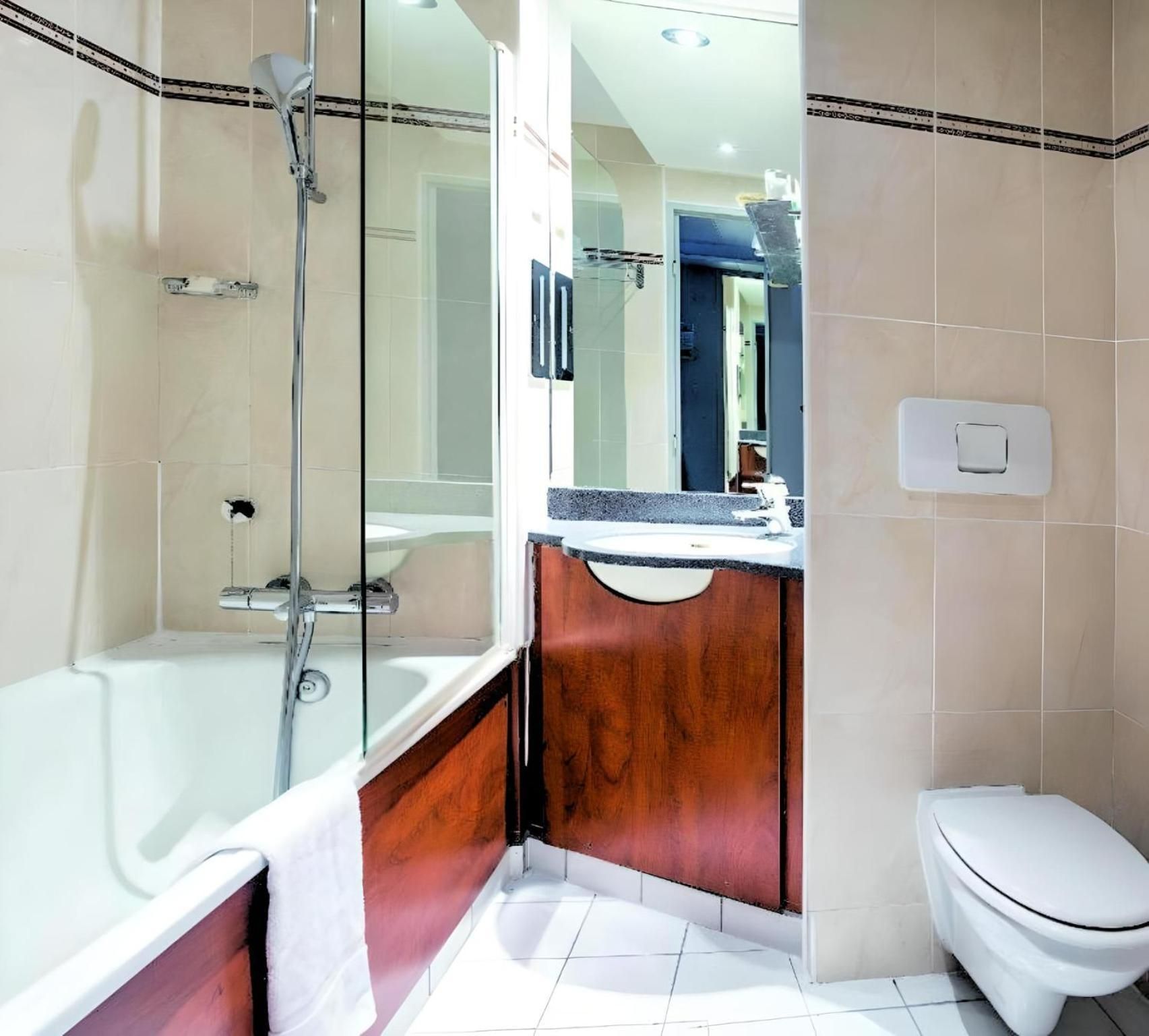 Accessible Double Room (Wheelchair Accessible)