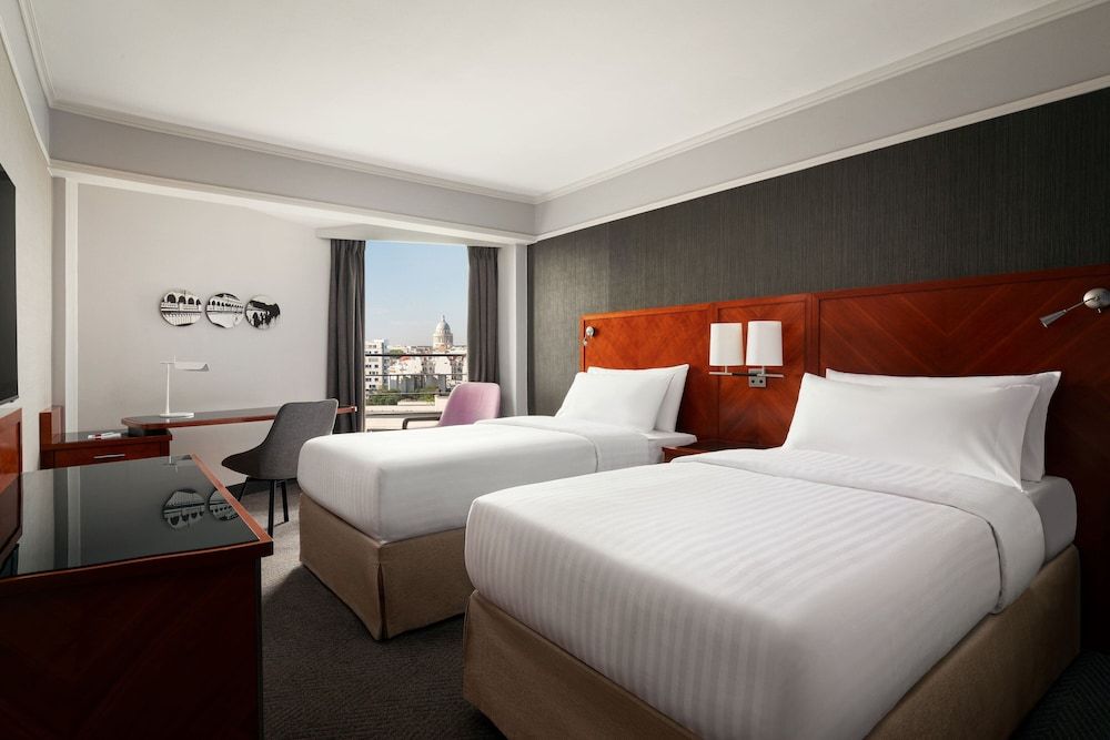 Paris Marriott Rive Gauche Hotel & Conference Center Deluxe Room, 2 Twin Beds 3