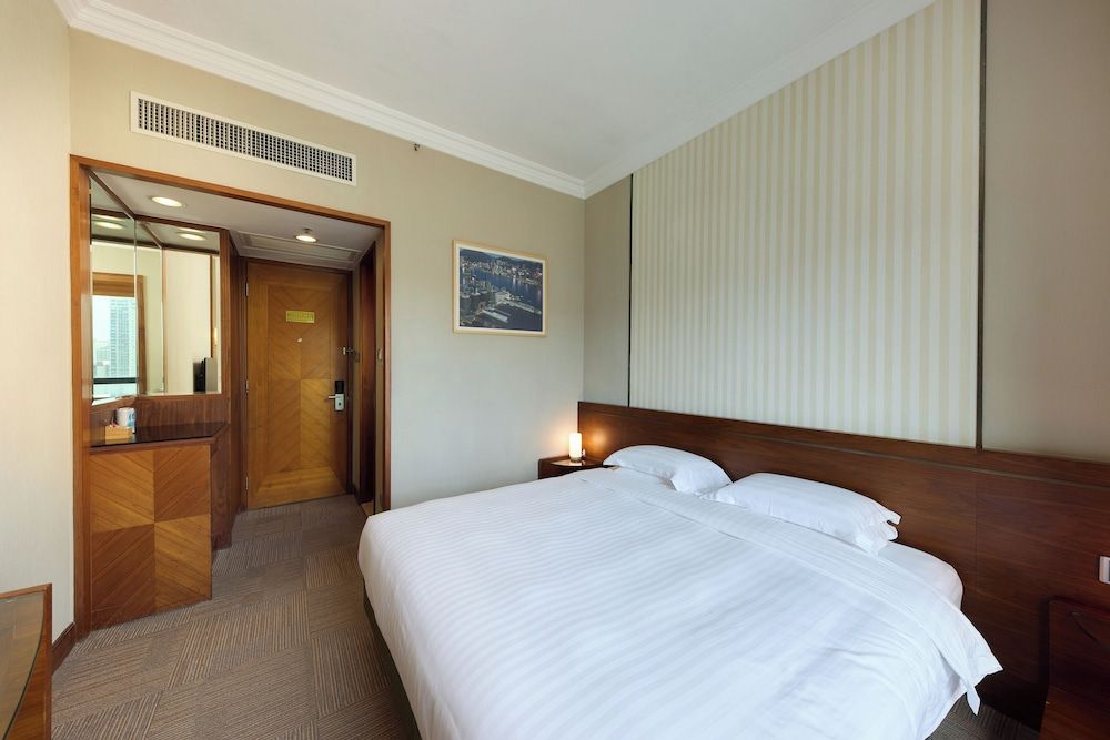 Executive Room (25-32/F)