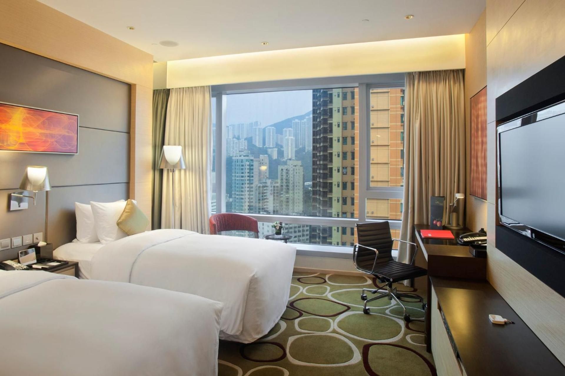 2 Twin Premium Club Floor
