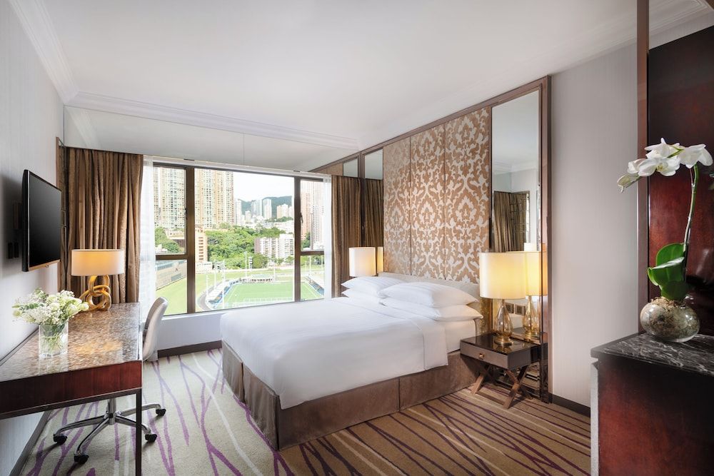 Premier Course View Room (1-time meal coupon per pax & 1 SIM card)