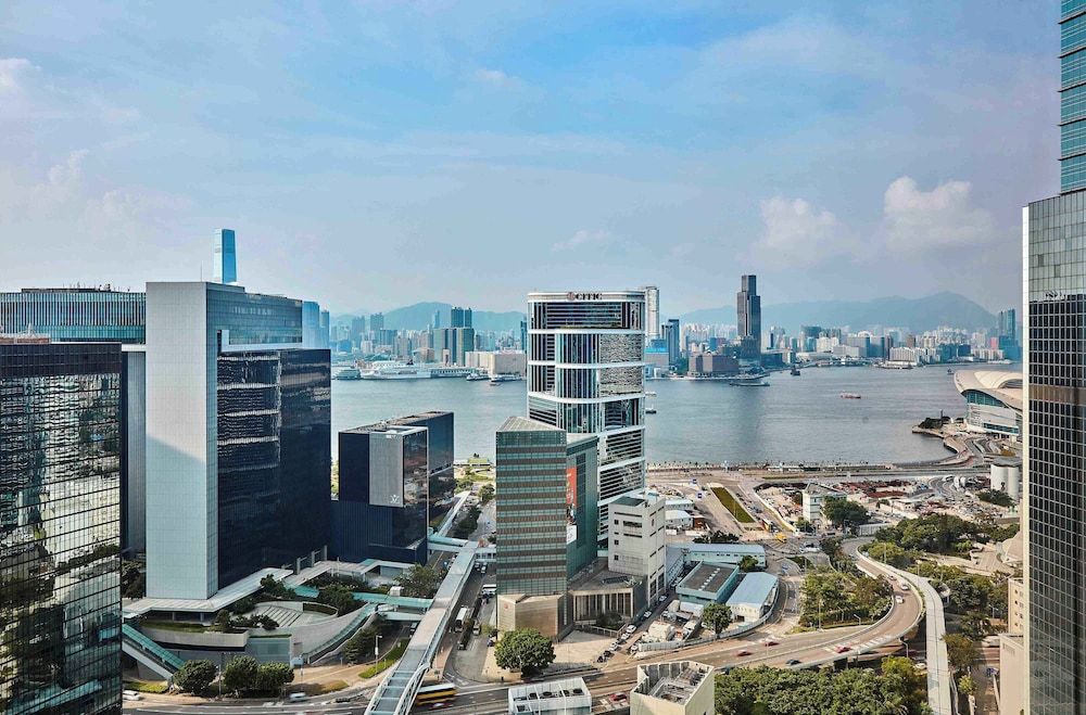 Bauhinia Suite, 1 King Bed, Harbor View