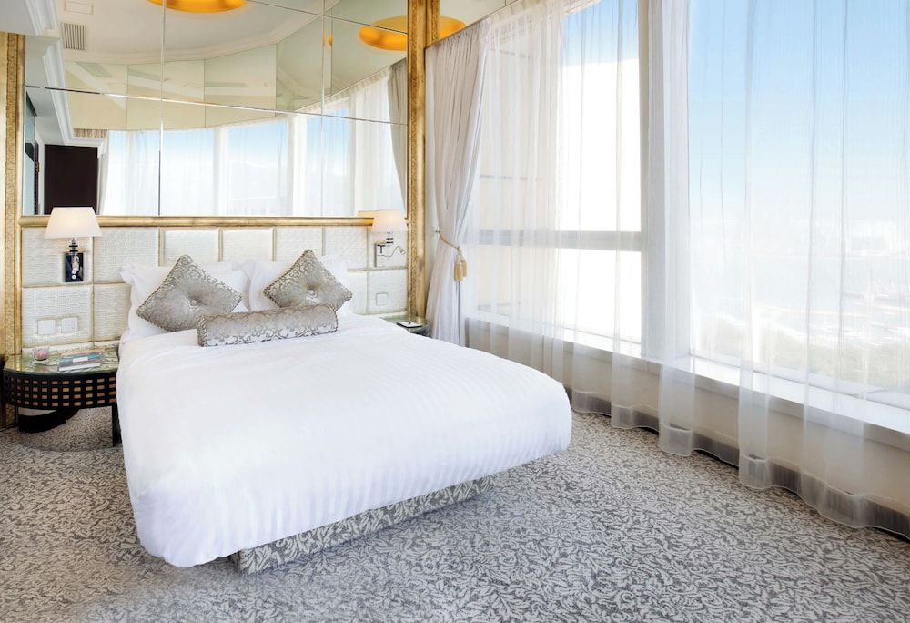 Royale Suite