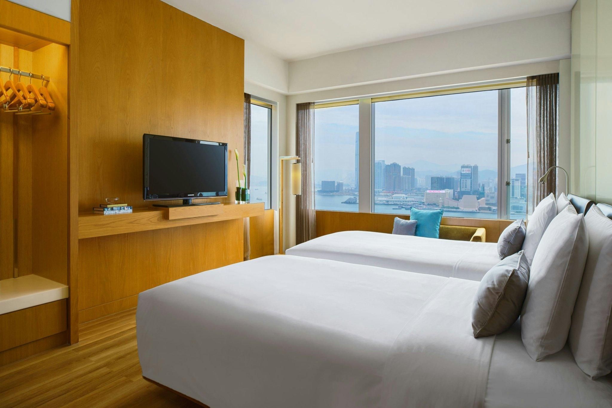 Executive lounge access, 1 Bedroom Suite, 2 Twin, Victoria Harbour view
