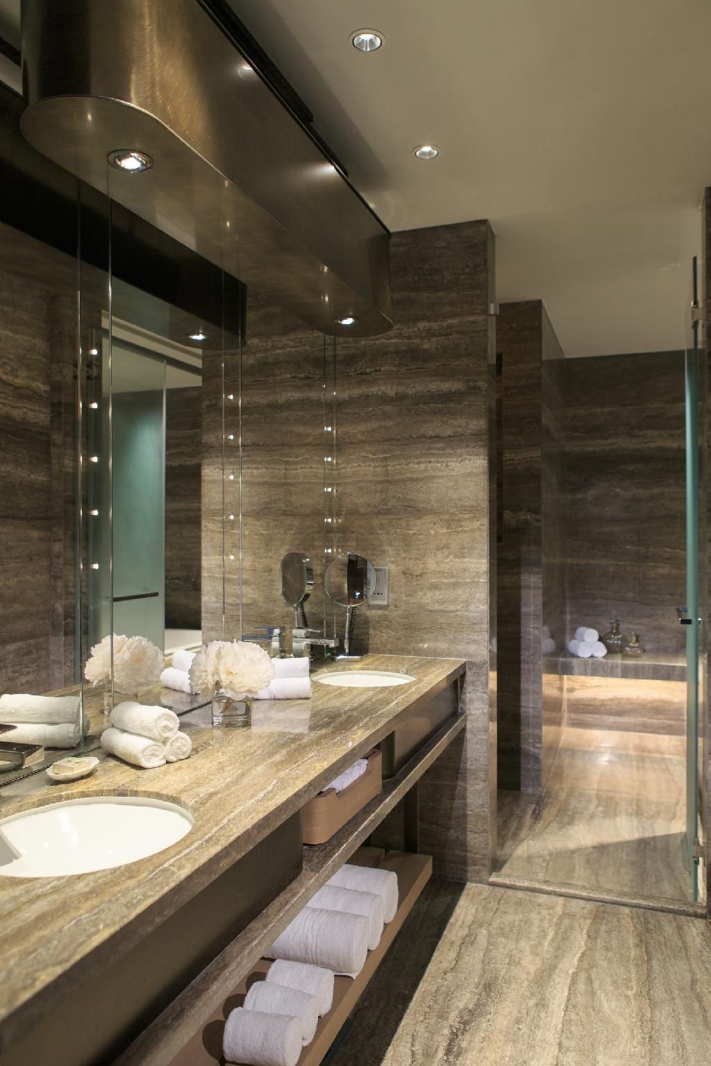 Dynasty Suite, Executive lounge access, Suite, 1 King, Harbor view