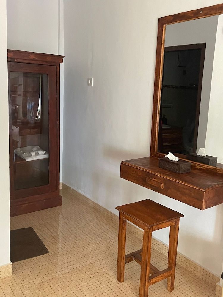 Tinggian Hill Retreat Deluxe Room 19