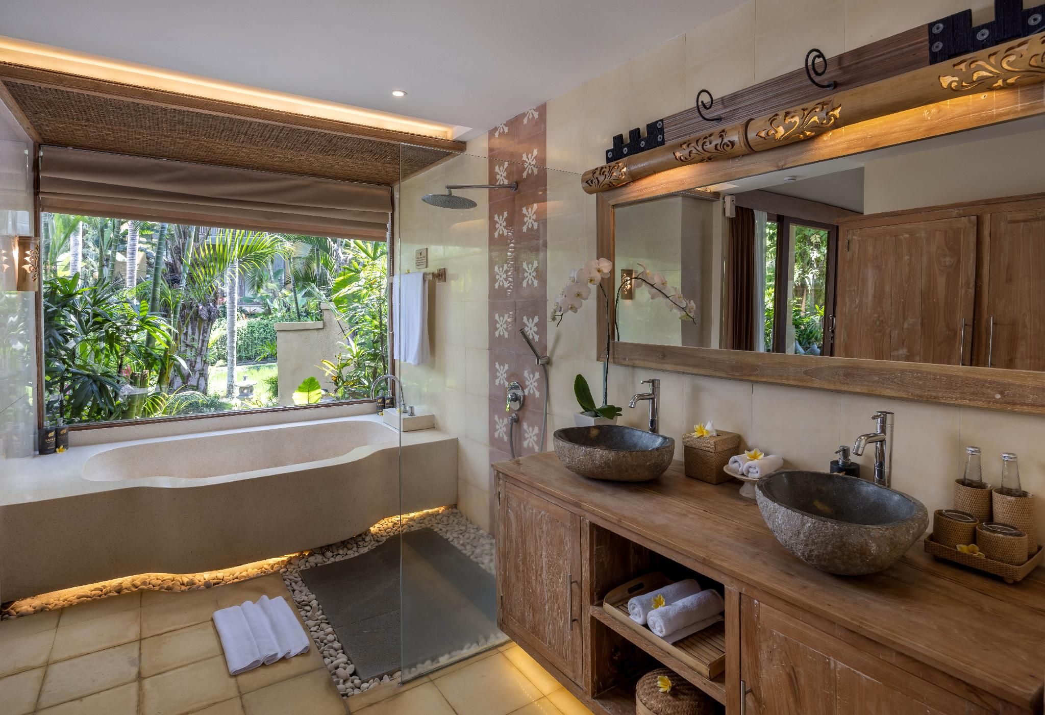 Deluxe Pool Villas