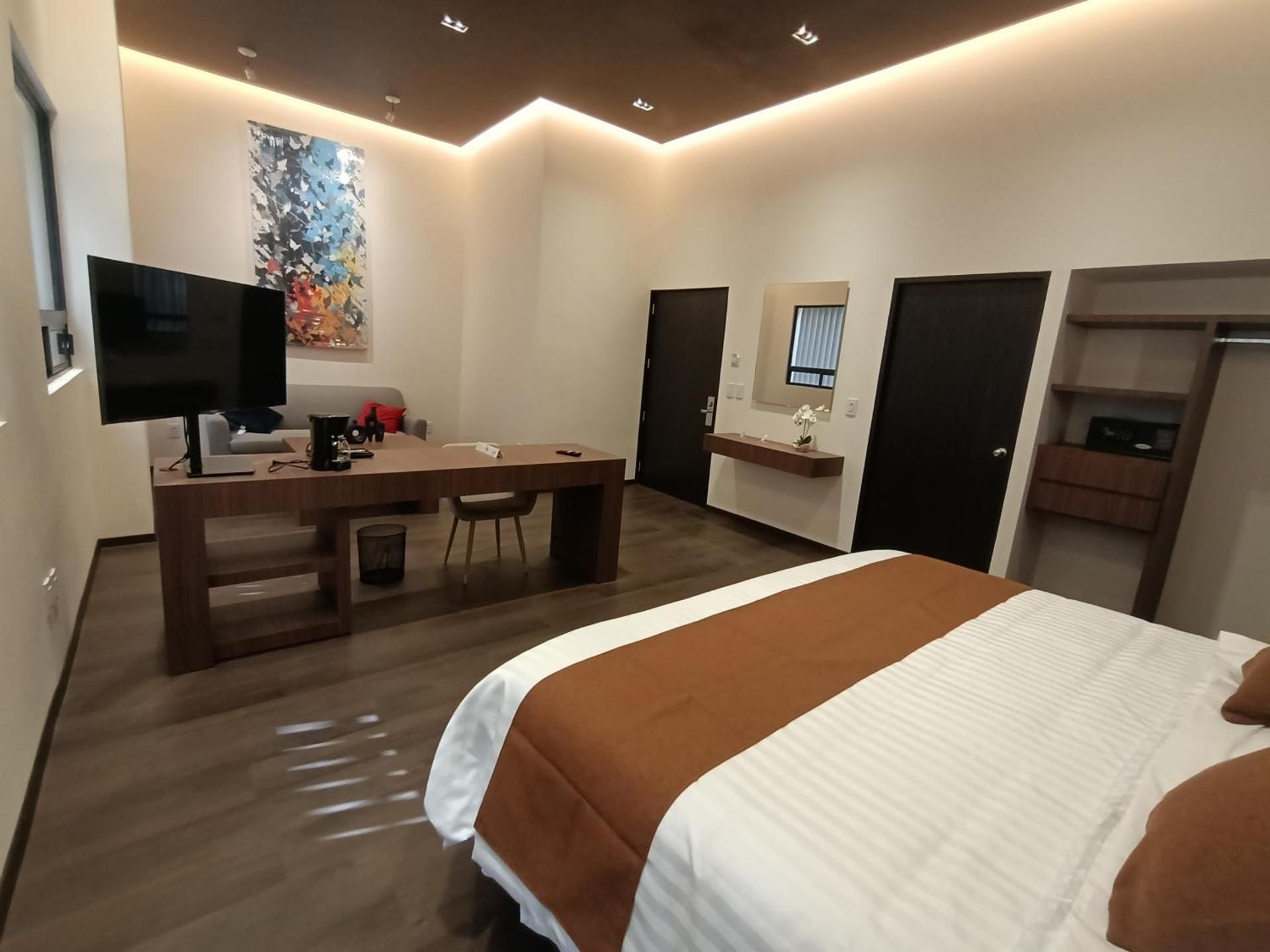 King Suite