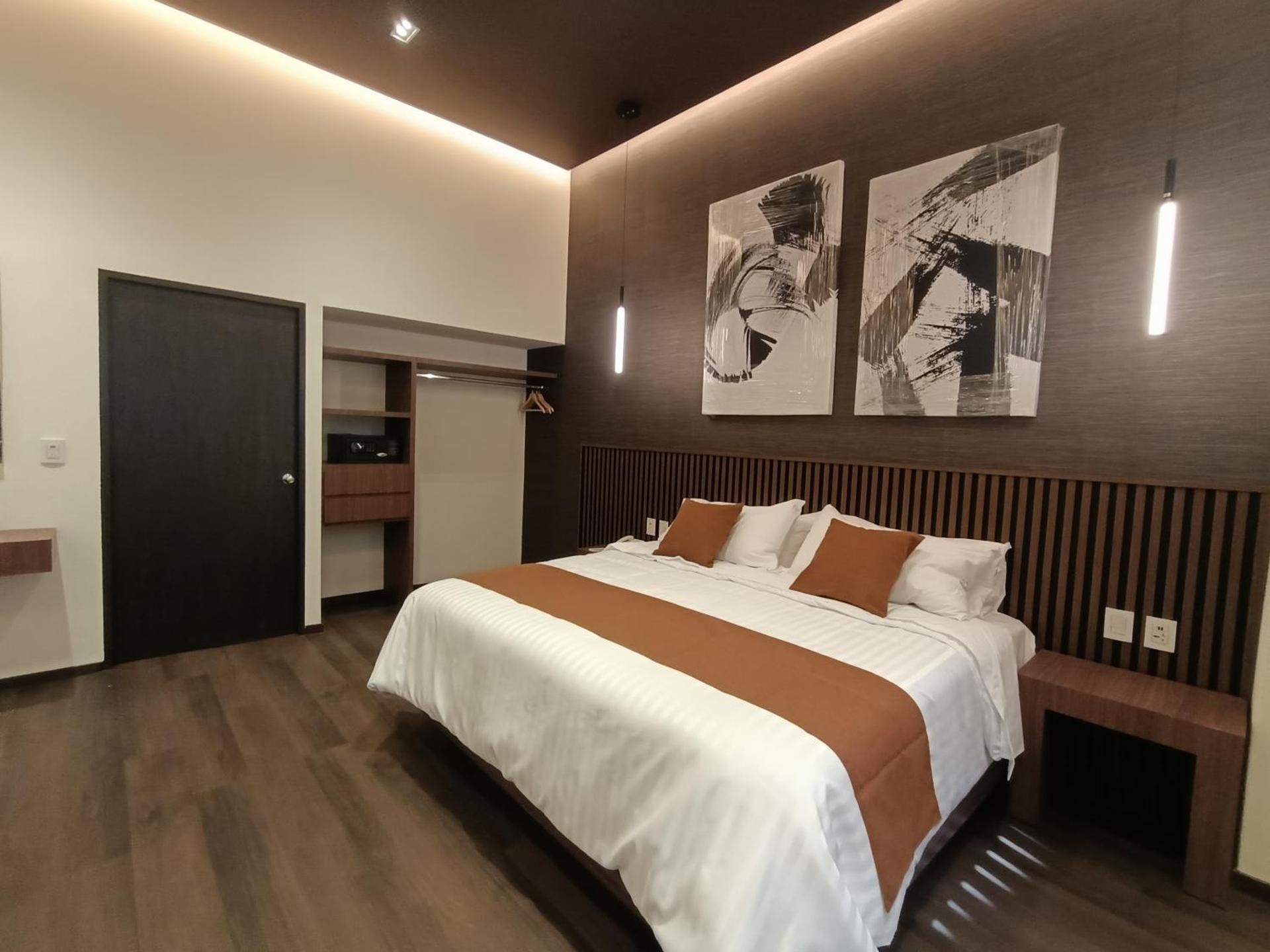 King Suite