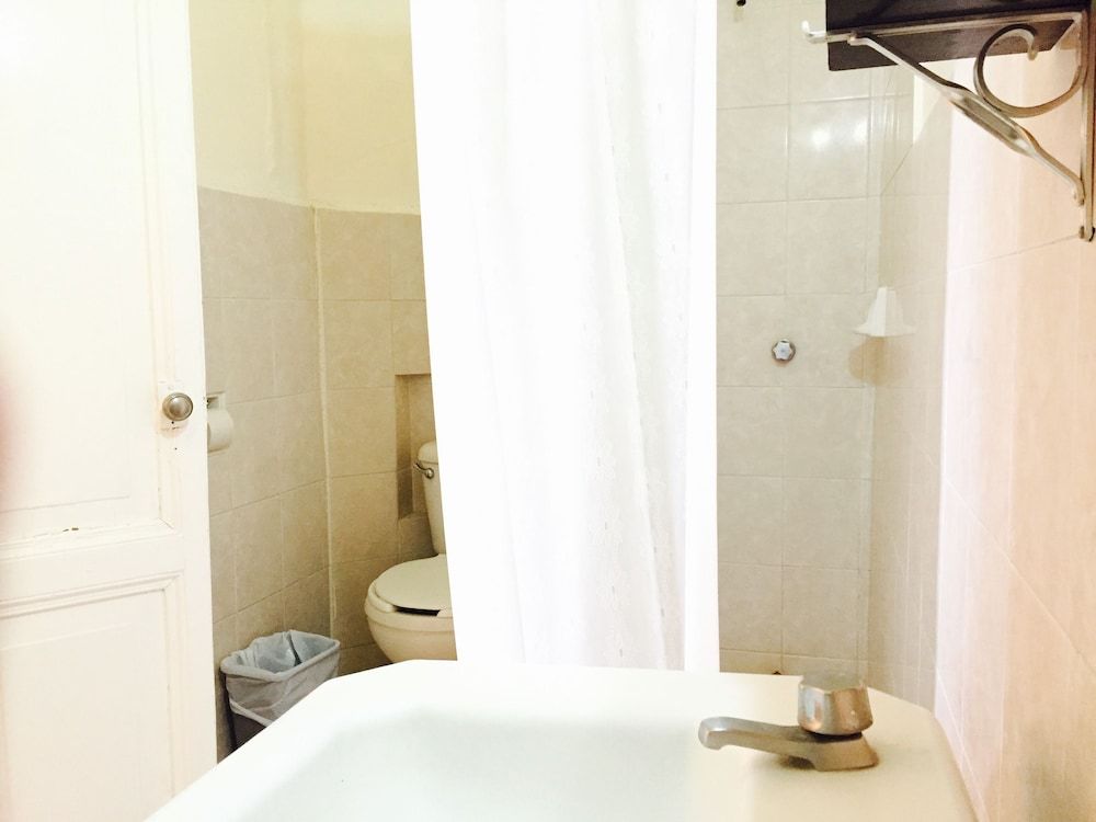 Hotel Isabel Classic Double Room 9