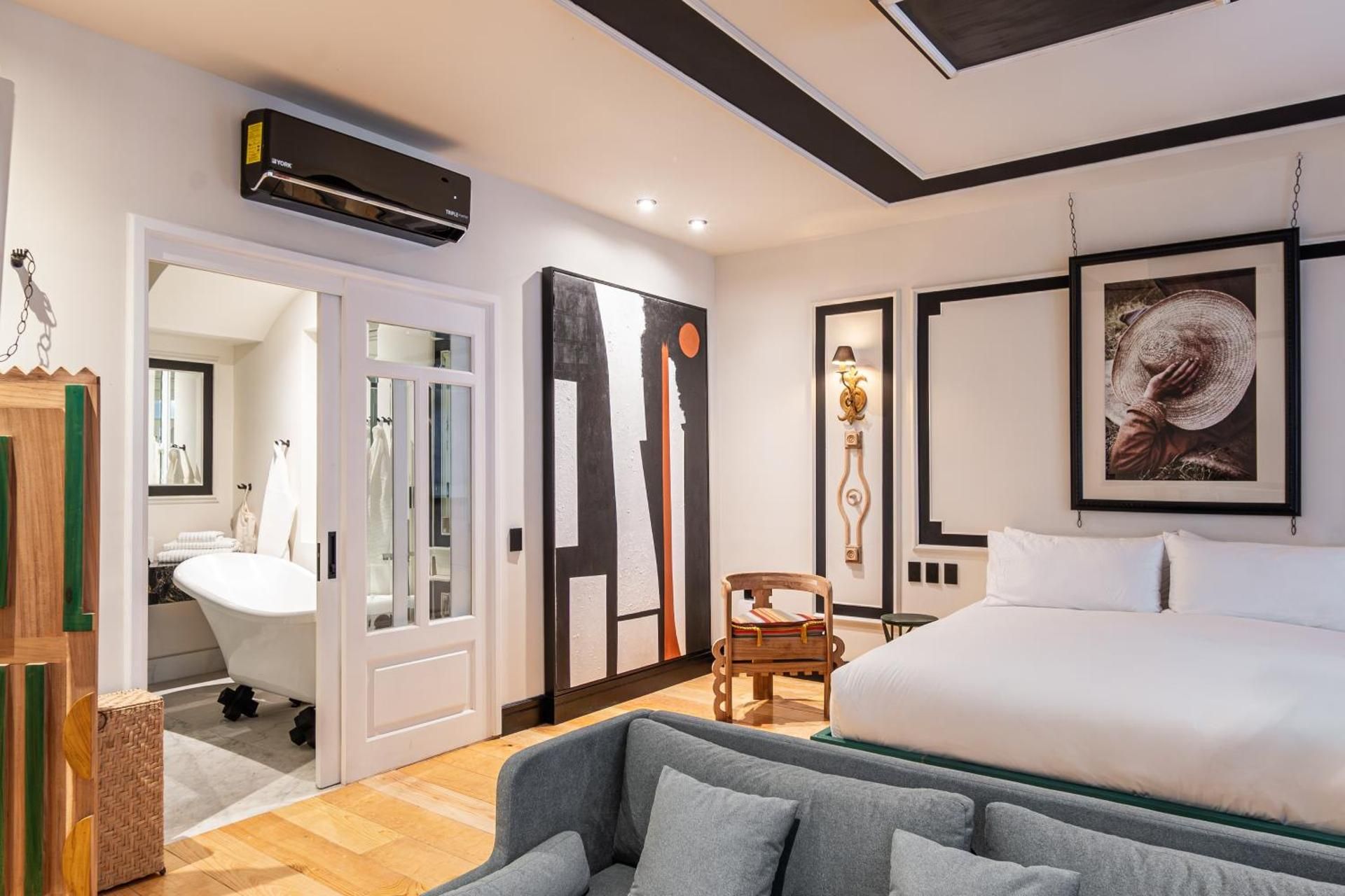 Suite with City View