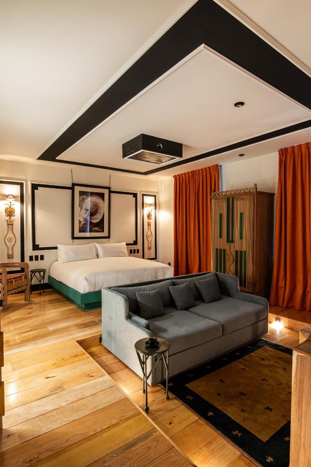 Suite with City View