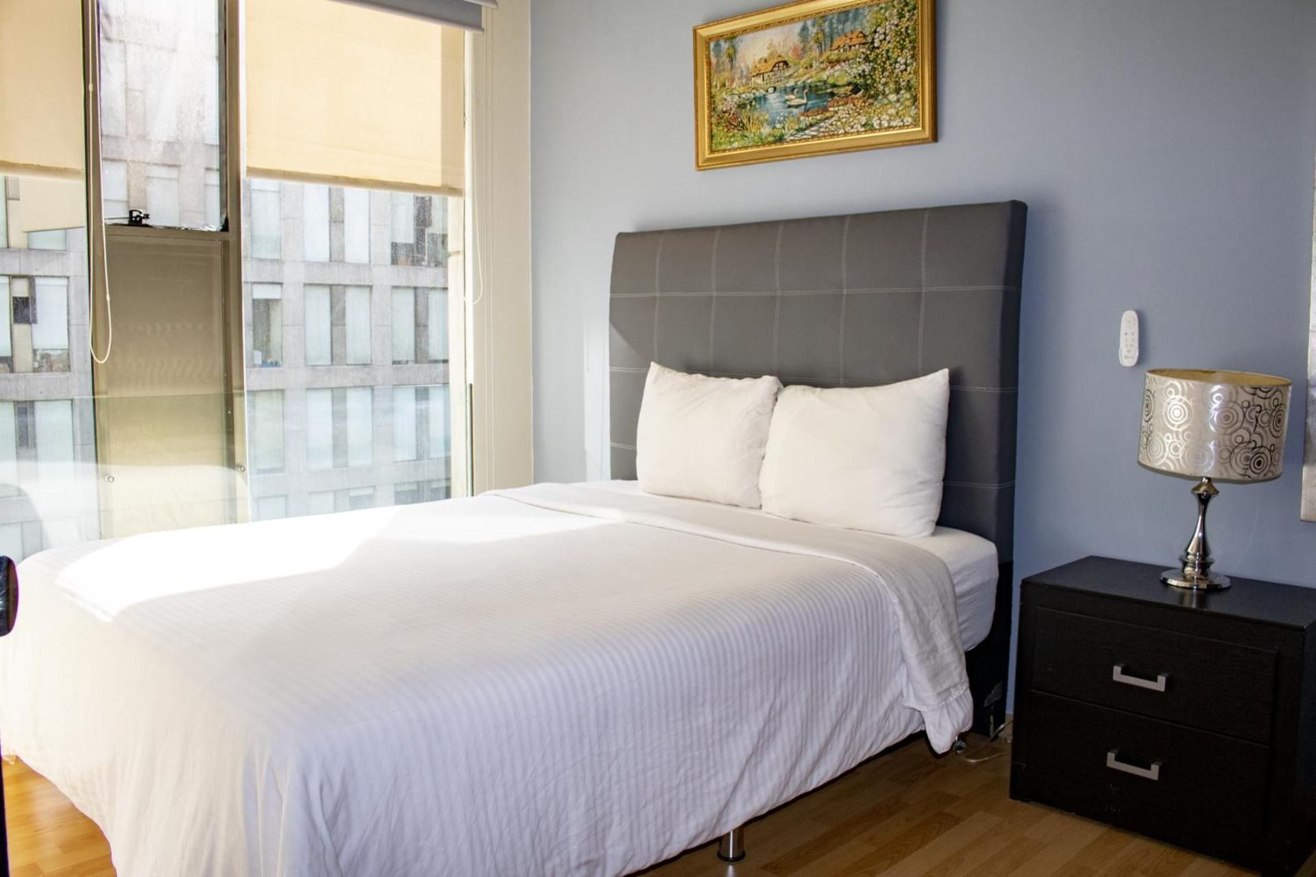 Luxury Three-Bedroom Apartment