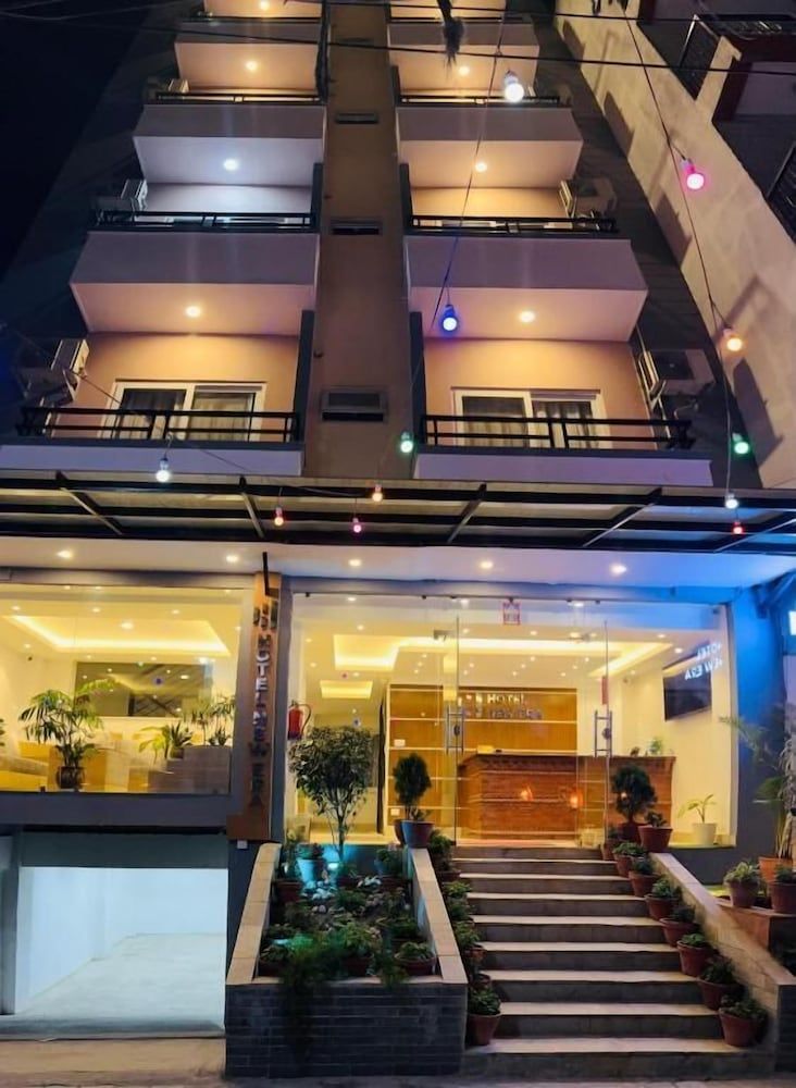 Hotel New Era