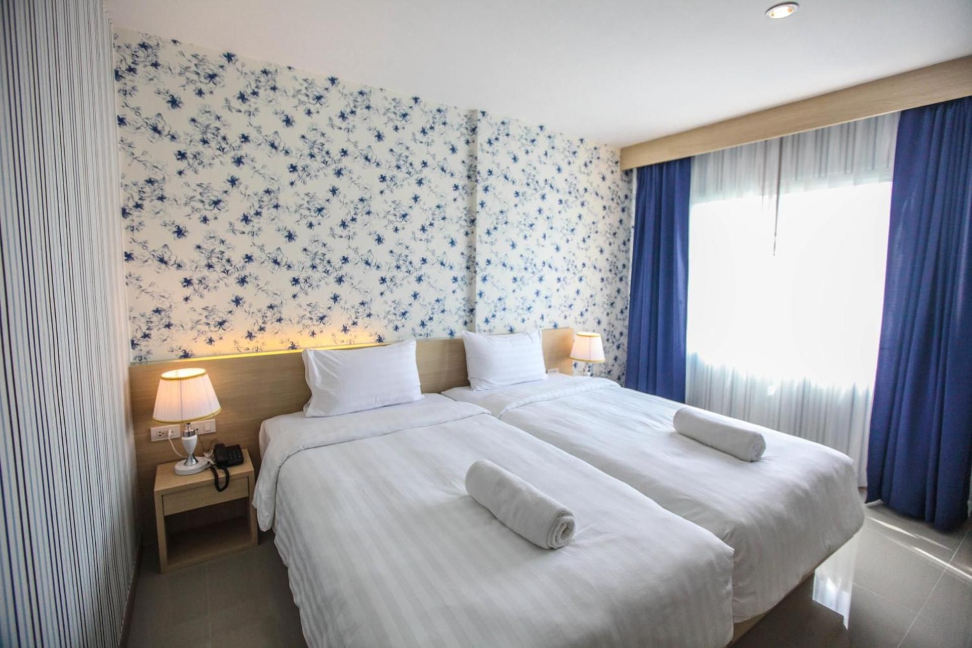 Ocean and Ole Patong Deluxe Twin Bed 2