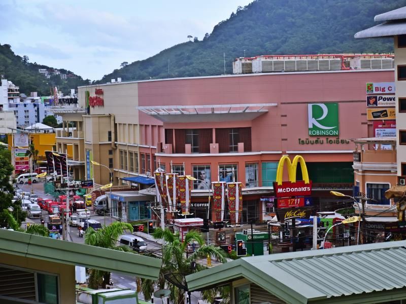 Ocean and Ole Patong