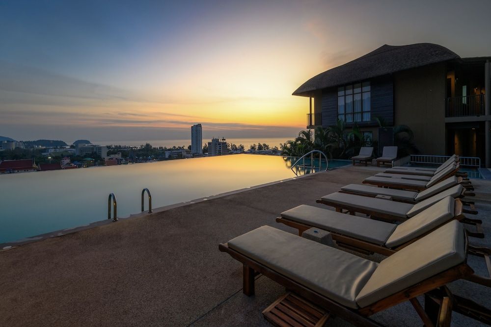 Karon Phunaka Resort