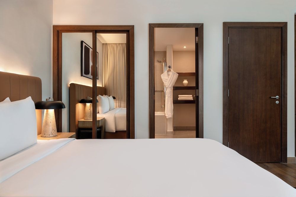 Staybridge Suites Abu Dhabi Yas Island by IHG 1 King Studio Ste Smoking City View Theme Park Access 3