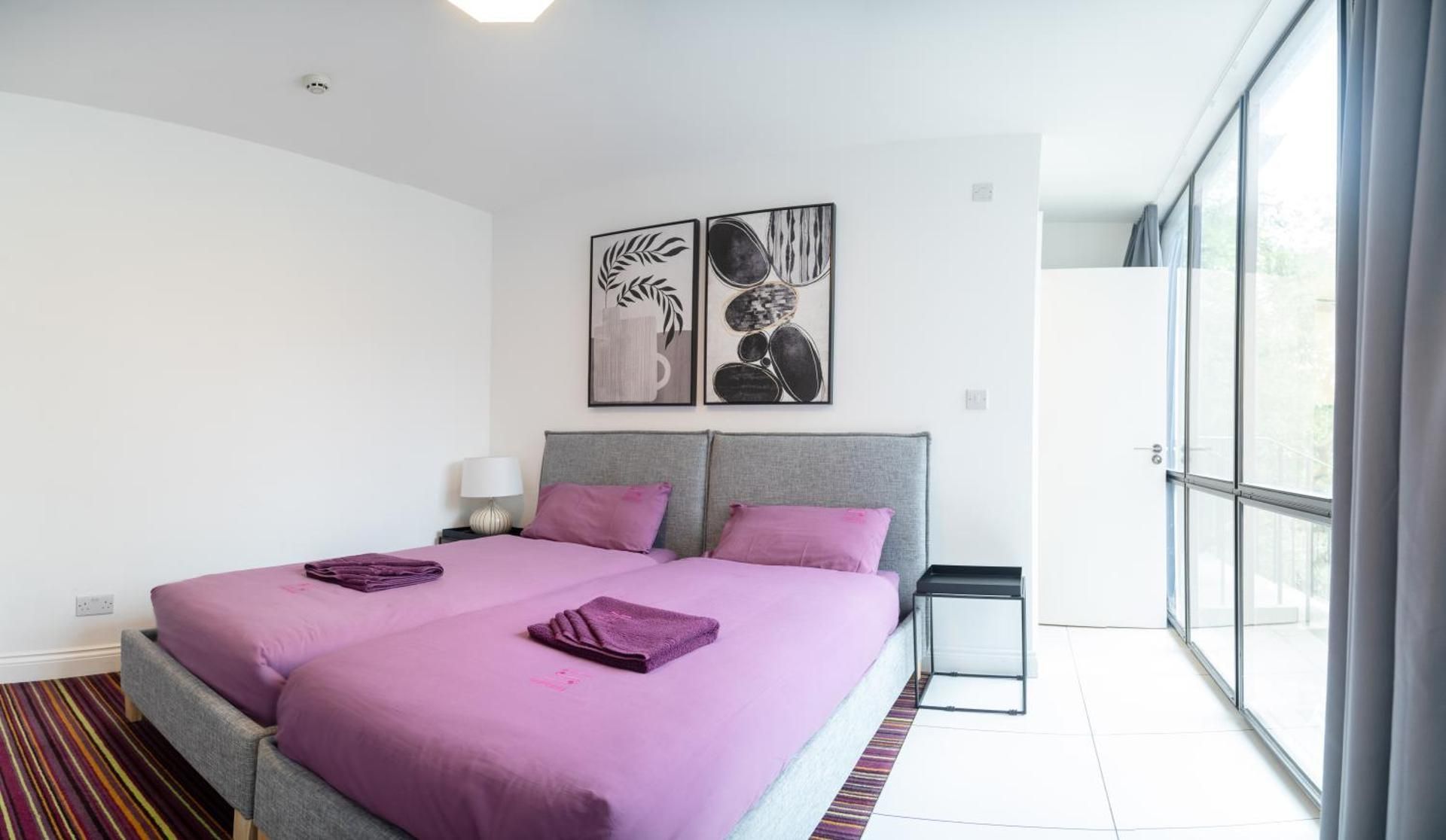 Twin Room Ensuite